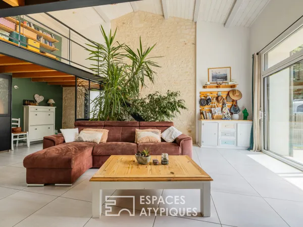 Rénovation contemporaine à l'esprit industriel 