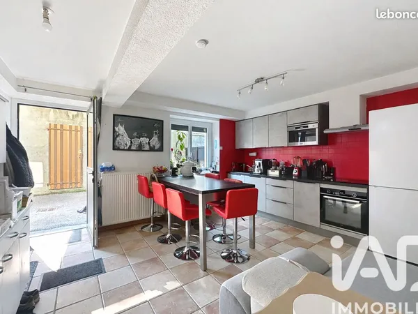 Appartement 4 pièces 74 m² 