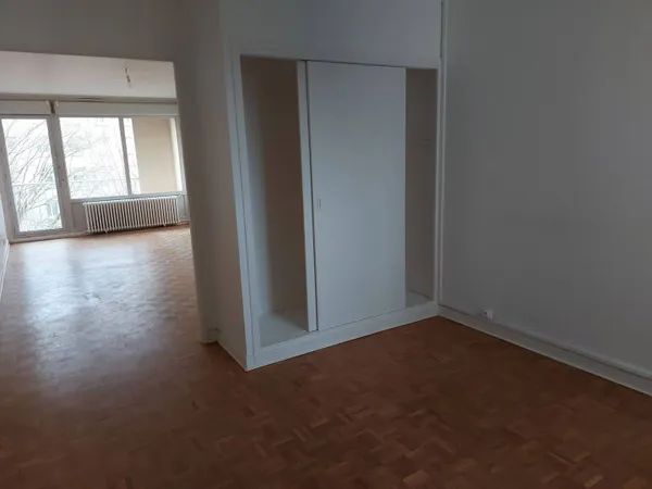 Appartement 3 pièces 80 m² 
