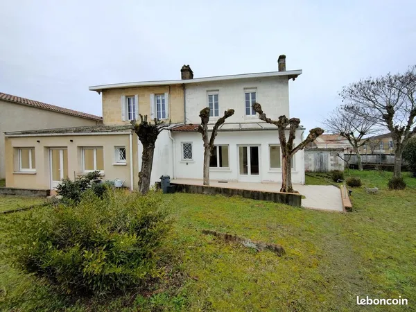 Maison 5 pièces 195 m² 