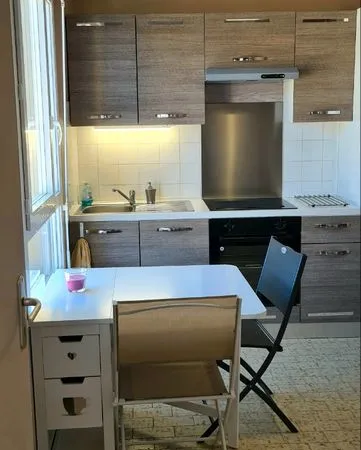 Appartement rénové centre-ville 