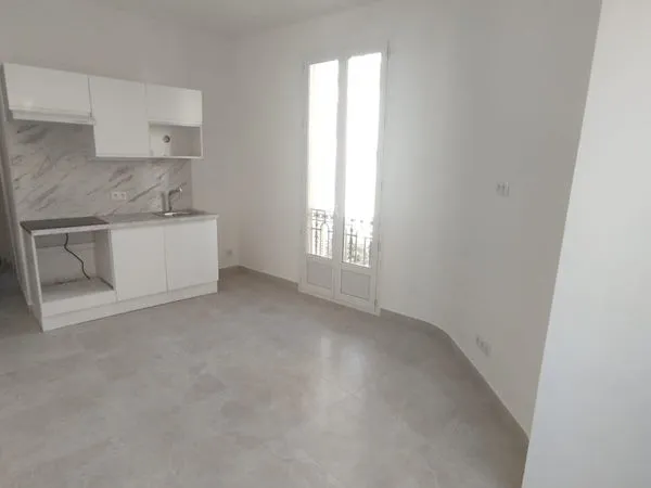 Location 3 pièces 47m2 neuf horloge cessole entre particuliers 