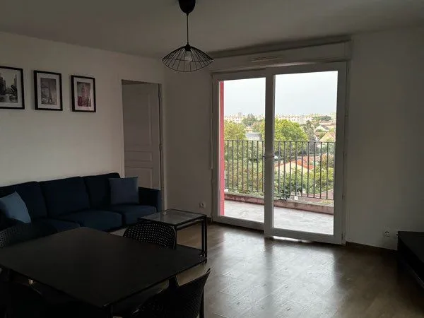 Colocation fille - 1 chambre disponible 