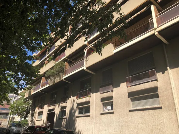 Appartement 1 pièce 27 m² 
