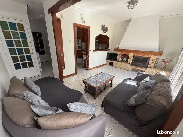 Maison 6 pièces 79 m² 