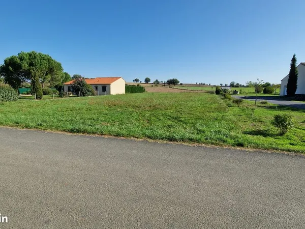 Vend terrain 1740m2 