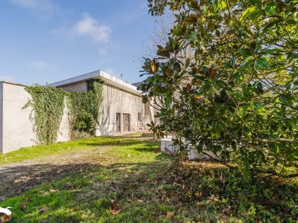 Maison de 4 pièces principales 