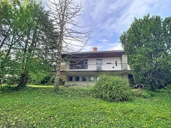 Maison 6 pièces 210 m² 