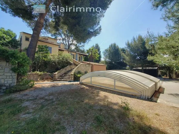 Maison a vendre 160m² au calme piscine 