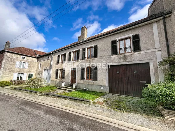 Maison 9 pièces 198 m² 