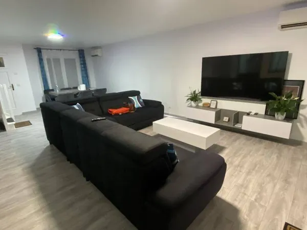 Maison 5 pièces 126 m² 