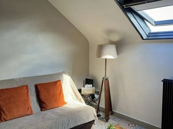 Studio 1 pièce 33 m² 
