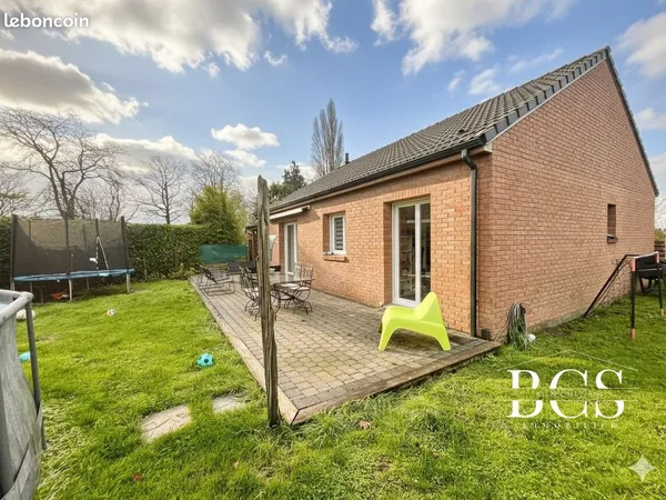 Maison 6 pièces 77 m² 