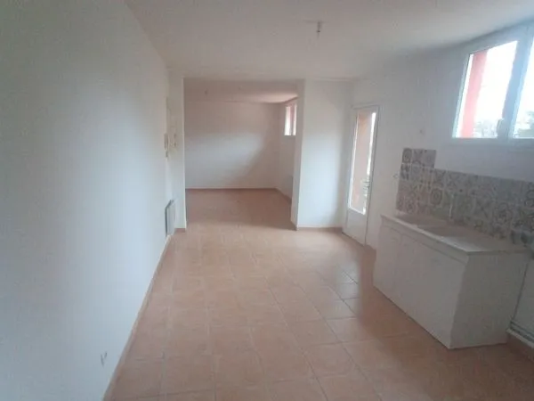 Appartement calme avec terrasse 
