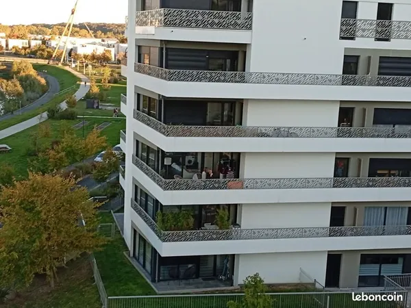 Appartement 4 pièces 82 m² 