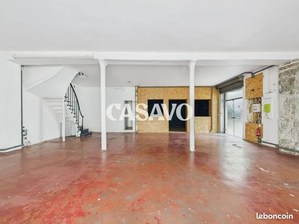 Loft 4 pièces 160 m² 