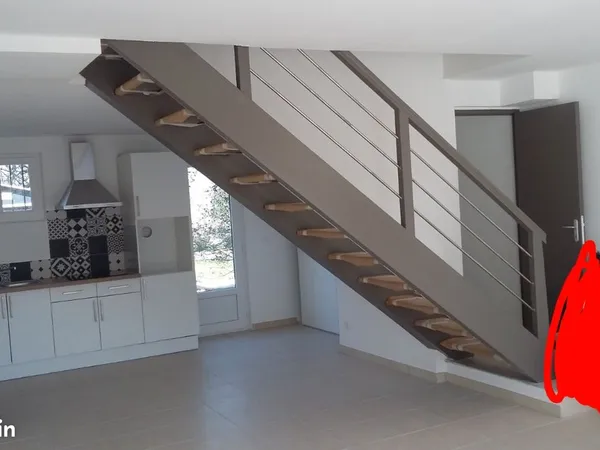 Maison t4 85 m2 à cruas 