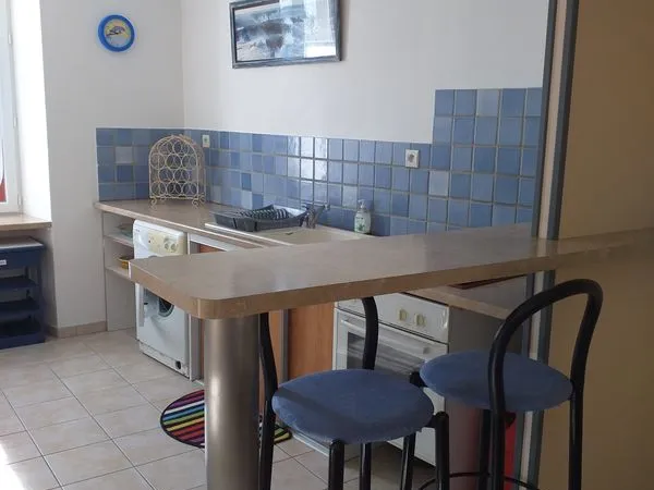 Studio meublé à louer 