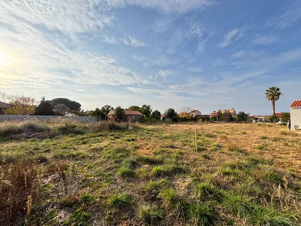 Terrain de 500 m² viabilisés - Projet résidentiel face aux Albères 