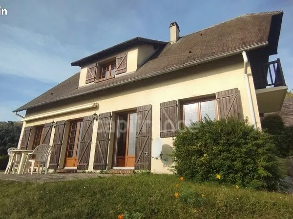Maison 5 pièces 99 m² 