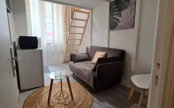 Appartement 1 pièce 16 m² 