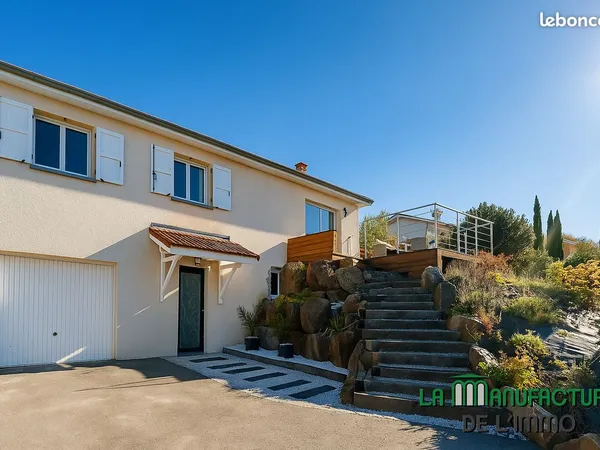 Maison 5 pièces 145 m² 