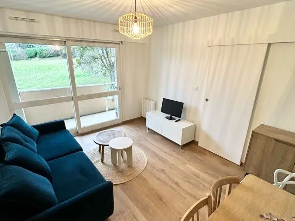 T2 meublé rénové avec balcon et parking - Annecy-le-Vieux 
