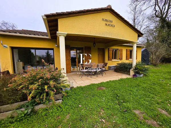 Maison de plain-pied 5 pièces 100 m² 