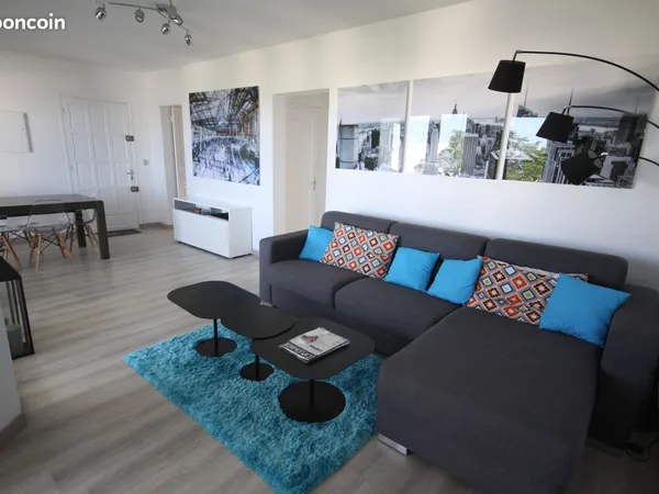 T3 en duplex avec jacuzzi 