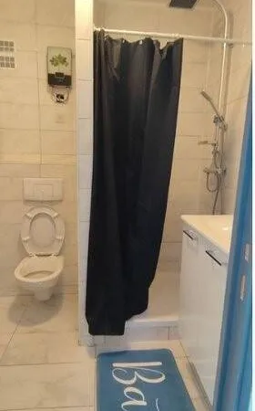 Studio 1 pièce 25 m² 