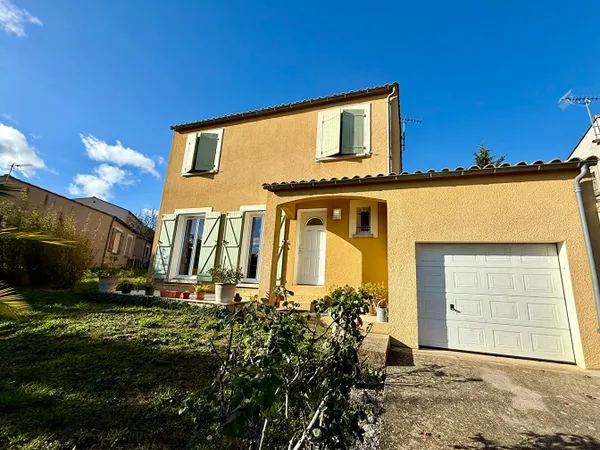 Maison de 90 m² avec terrain et garage située aux Terrasses de Prat Mary à Carcassonne, vendue 