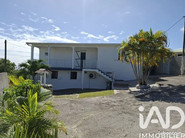 Maison 7 pièces 196 m² 