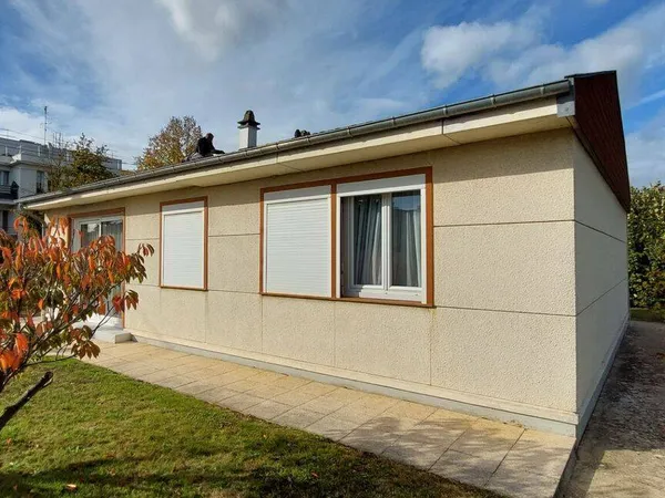 Maison de plain-pied 5 pièces 84 m² 