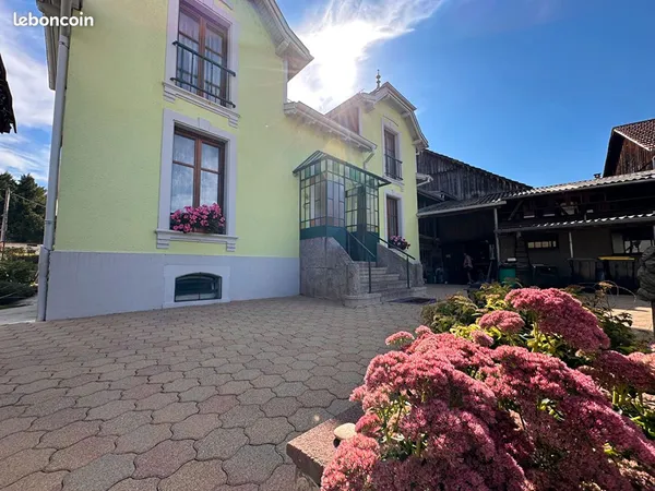 Maison 7 pièces 139 m² 