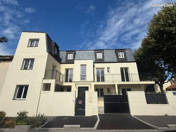 Maison 11 pièces 271 m² 