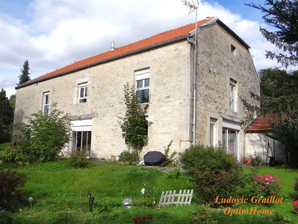 MAISON 6 PIECES DE 248 m² 