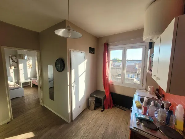 Appartement À Vendre Avignon Intra-Muros, 2 pièces, 25 m² 