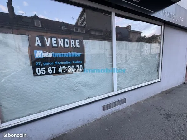 Bureaux 1 pièce 85 m² 