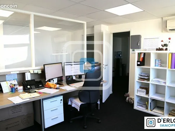 Bureaux 110 m² 
