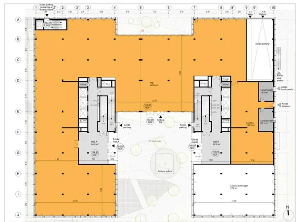 Bureaux 15876 m² 