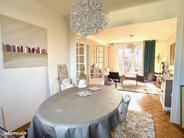Appartement 4 pièces 82 m² 