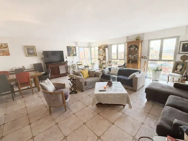 Appartement 4 pièces 129 m² 