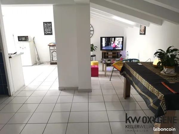 Loft 2 pièces 56 m² 