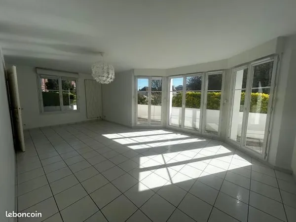 Appartement 4 pièces 94 m² 