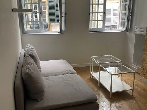 Appartement 1 pièce 33 m² 