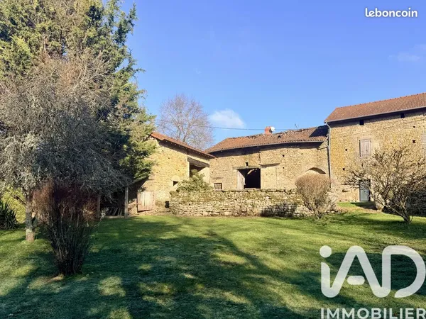 Propriété 3 pièces 80 m² 