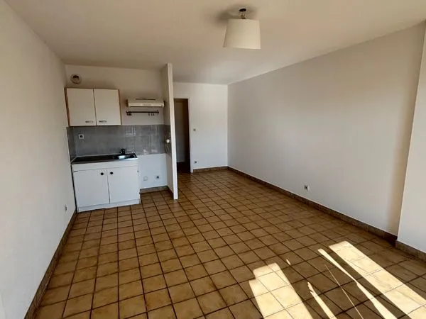 Studio 29m² avec garage secteur europole 