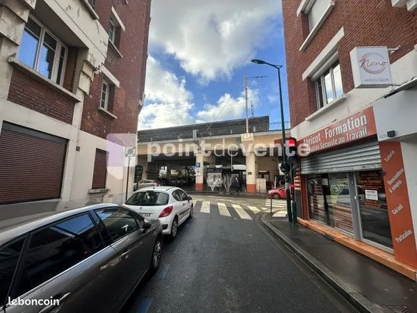 Commerce beauté/coiffure 41 m² 
