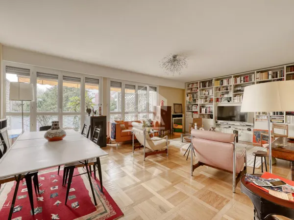 Appartement 4 pièces 82 m² 
