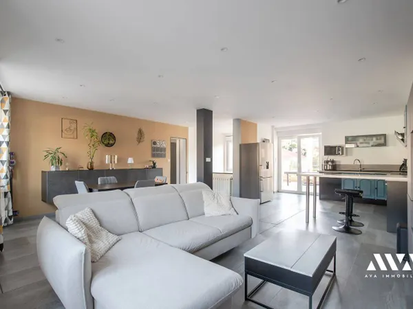 Maison 6 pièces 145 m² 
